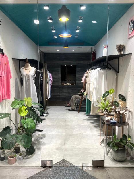 -頂讓-韓國精品服飾店海山商圈近捷運站