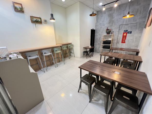 高雄楠梓創新路12樓店面早餐店盤讓