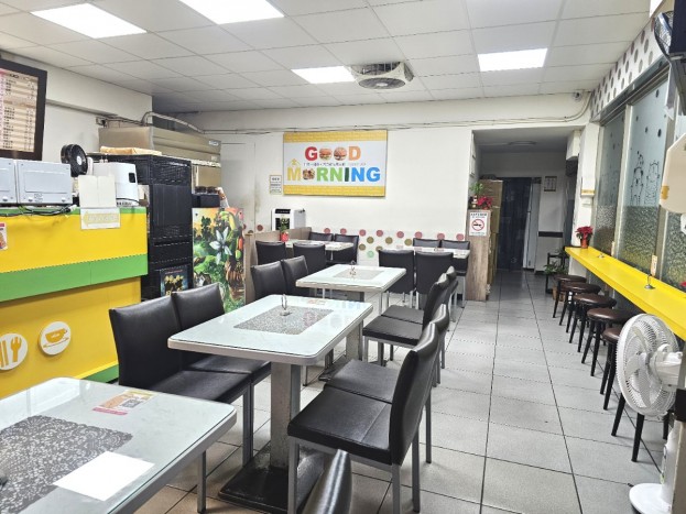 yes頂尖!創業頂讓 「下樓就上班」連鎖早餐店 1+2 樓 金額：60萬 / 元 新北市樹林區