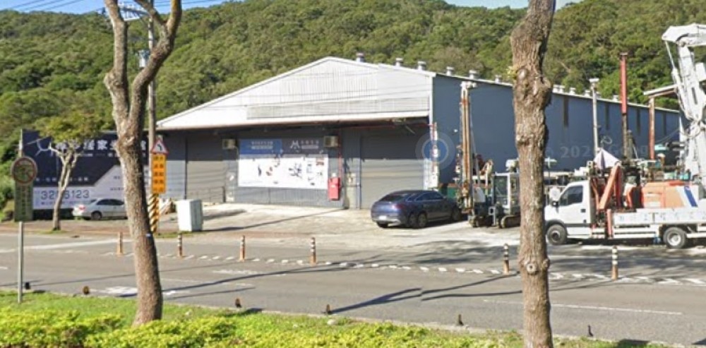 家具店 臨50米路有貨櫃碼頭 合格消防設備 店面倉儲物流皆可
