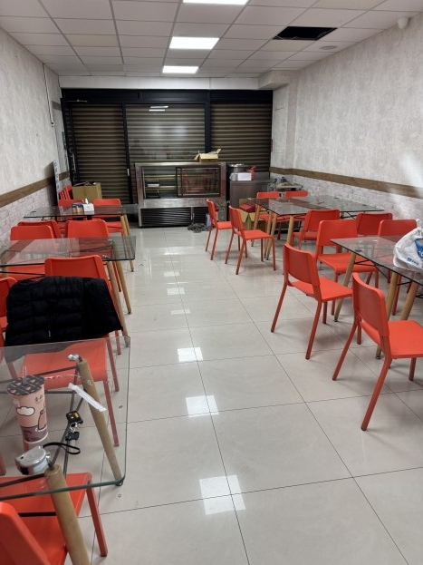 熱鬧路段全棟店面麵食館營業中對經營麵食小吃店有興趣者歡迎接手