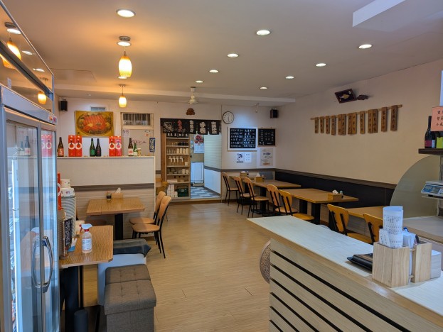 芝山捷運站｜天母SOGO商圈｜35坪餐飲店面...