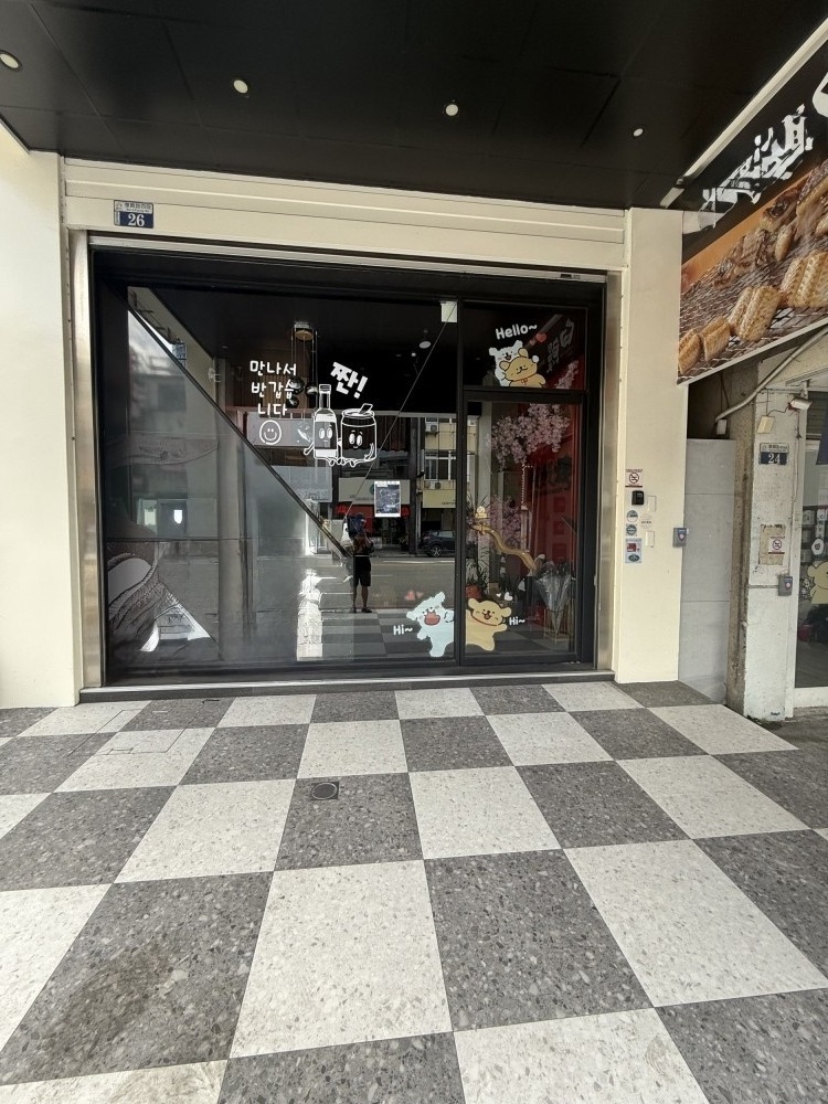 燒烤店裝潢及設備完善接手立即賺