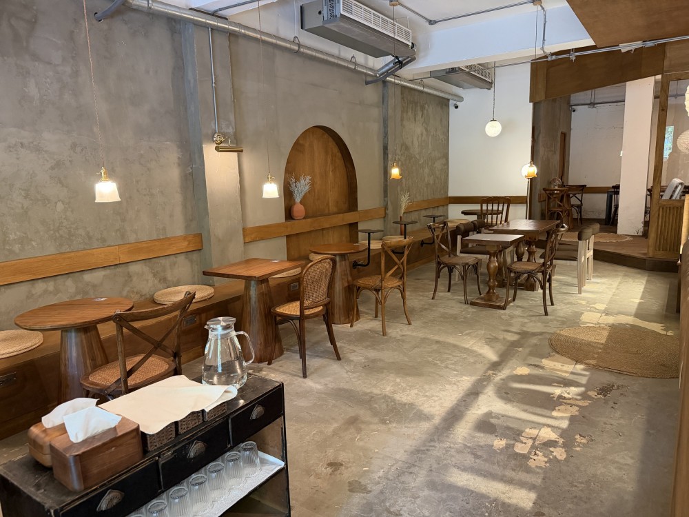 [百萬裝潢］日式侘寂風咖啡甜點店｜設備完善｜接手即可營業｜