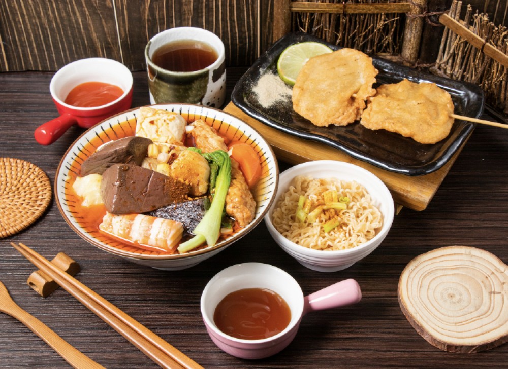 大仁黑輪屋來自府城的古早味小吃美食