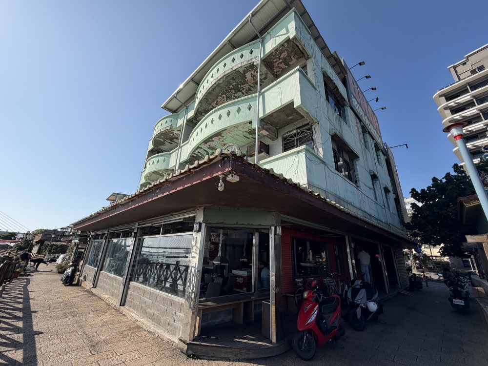 淡水海景第一排｜淡江大橋視角｜餐廳整店頂