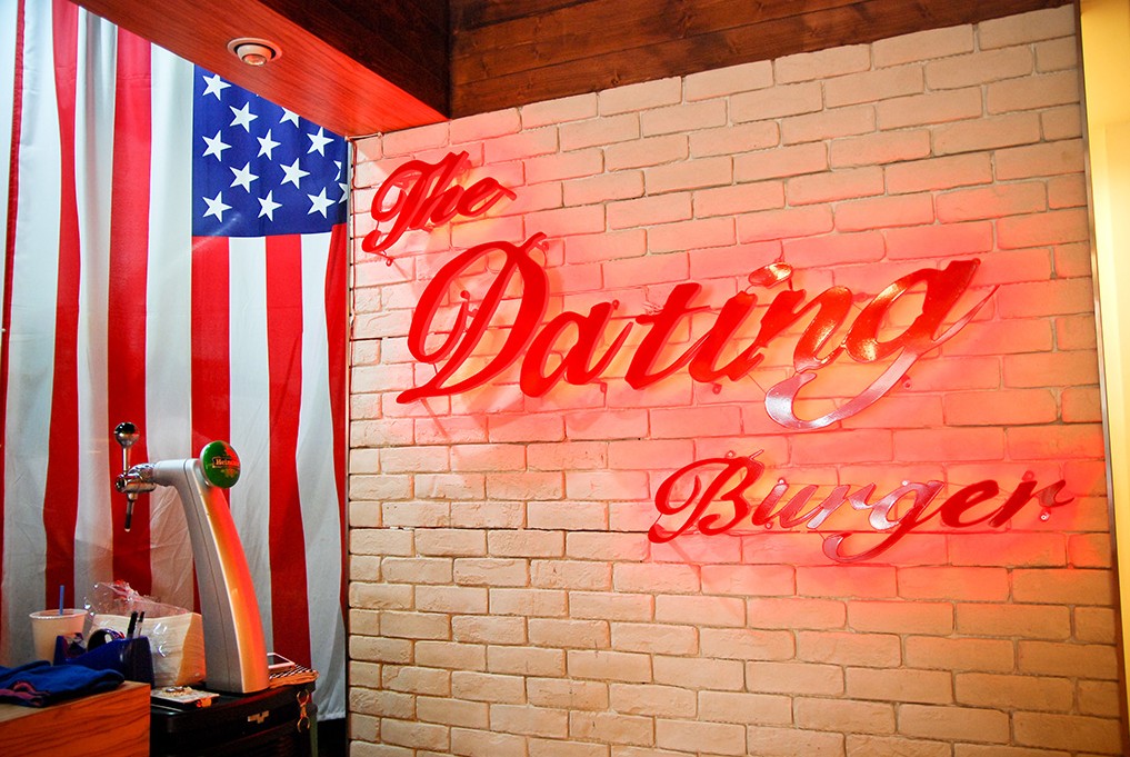 The dating burger